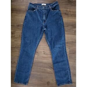 Abercrombie and Fitch Curve Love The Slim Straight Ultra High Rise